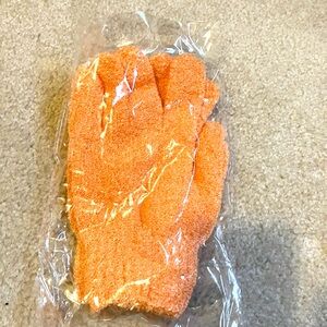 Orange-Pink Exfoliating Bath Gloves - New